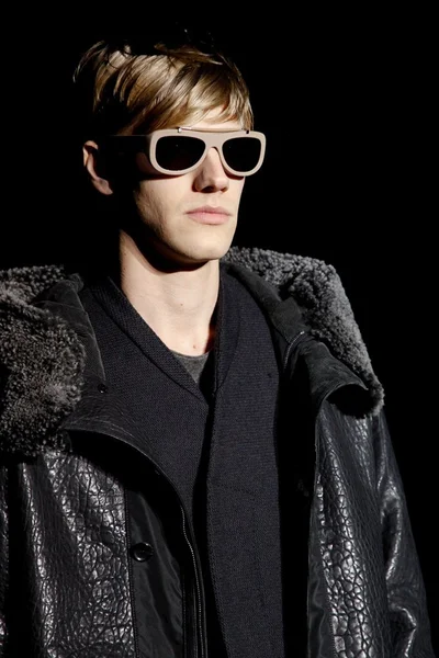 Look 38